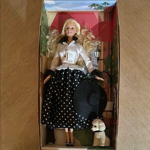 Fashion “Talk of the Town” Barbie Doll w Polka Dot Skirt and Accessories Mattel